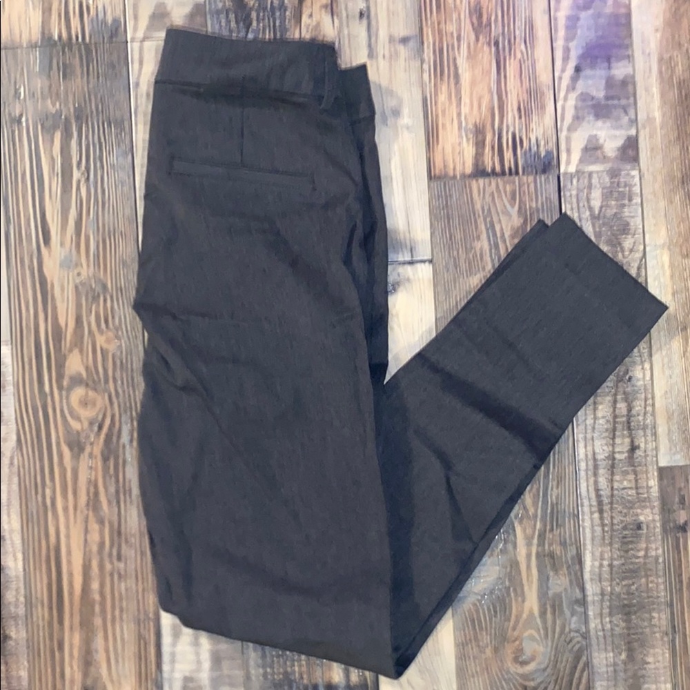 Old Navy Women's Skinny Pants - Dark Gray